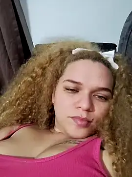 Snapshot of Monserratalexa chatting on 11-28-25, 09:09 Monserratalexa online show from 11-28-25, 09:09