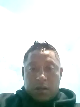 Snapshot of luuiss12 chatting on 09-22-25, 10:32 luuiss12 online show from 09-22-25, 10:32