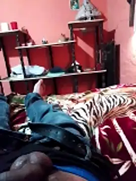 luuiss12 online show from 02-18-26, 09:22