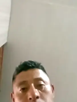 luuiss12 online show from 11-16-25, 07:07