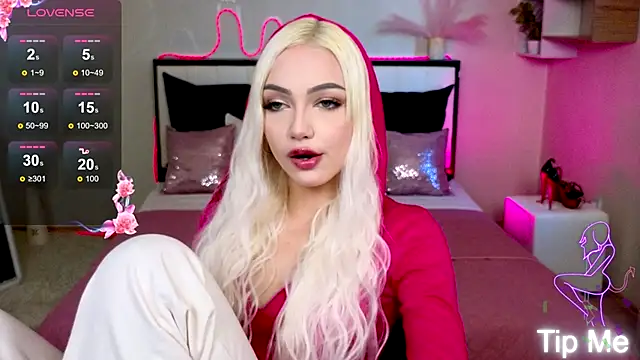 Snapshot of LinaLirian chatting on 09-20-25, 02:22 LinaLirian online show from 09-20-25, 02:22