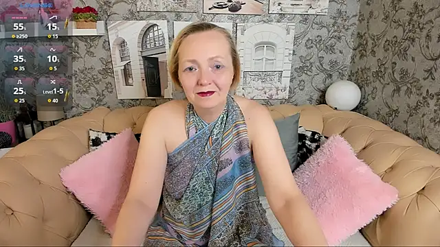 Karen Villis online show from 11-13-25, 09:24