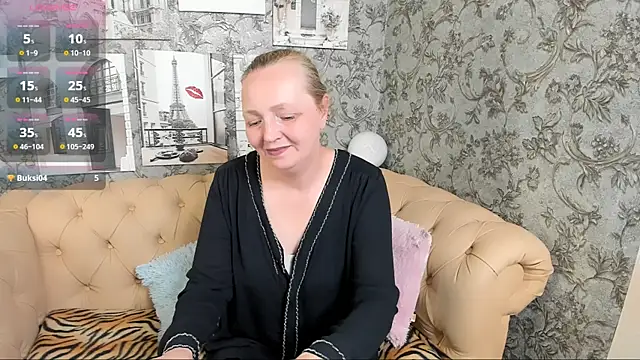 Snapshot of Karen_Villis chatting on 06-29-26, 10:00 Karen Villis online show from 06-29-26, 10:00