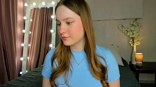 Candy Cansew online show from 04-03-26, 09:27