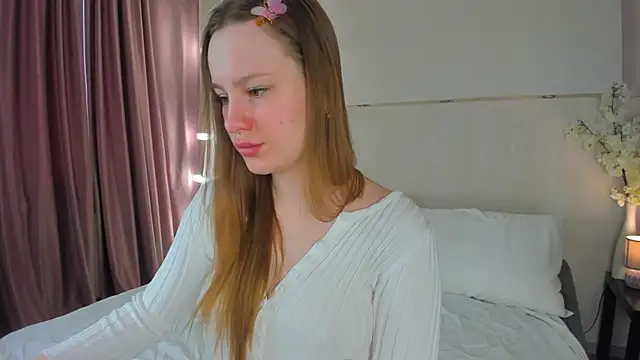 Snapshot of Candy_Cansew chatting on 05-11-26, 01:18 Candy Cansew online show from 05-11-26, 01:18