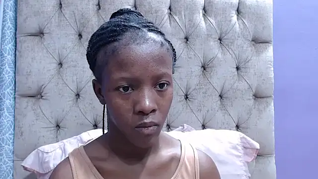 sexykea2002x online show from 10-23-25, 05:17