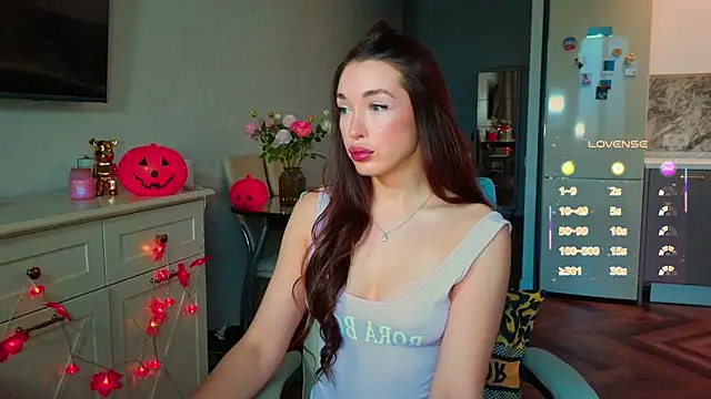 yourr Evaa online show from 11-02-25, 02:27