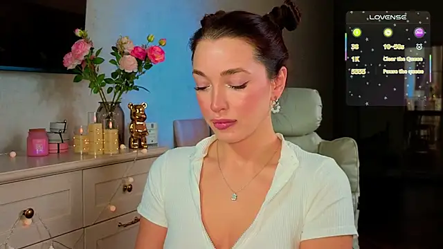 yourr Evaa online show from 11-23-25, 02:10