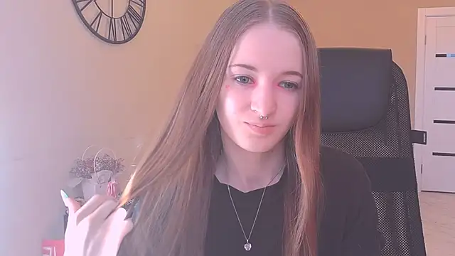 KateKayer online show from 10-04-25, 11:23