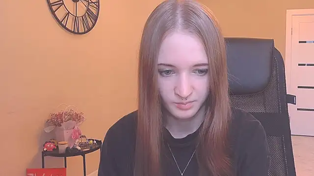 KateKayer online show from 09-28-25, 10:44