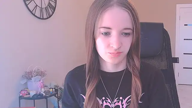 KateKayer online show from 09-14-25, 08:37