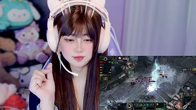 yuki3366 online show from 04-12-26, 02:20