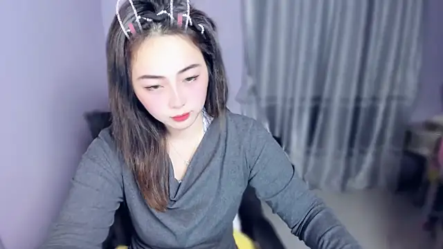 yuki3366 online show from 11-17-25, 01:26