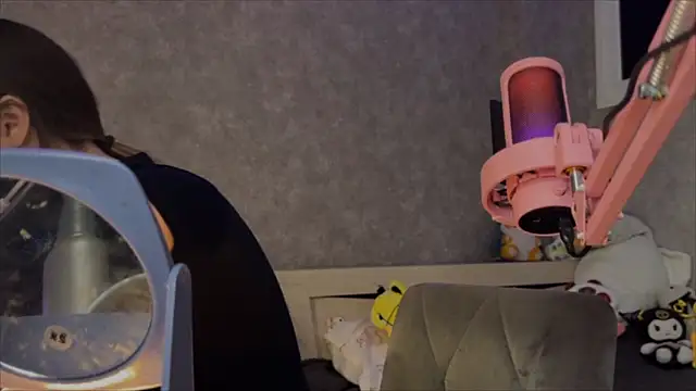 Snapshot of CupSizeGirl chatting on 03-03-26, 07:59 CupSizeGirl online show from 03-03-26, 07:59