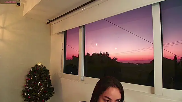  Victoria Collins online show from 11-27-25, 10:48