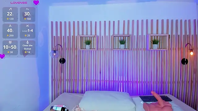 ciara blake online show from 04-22-26, 07:31