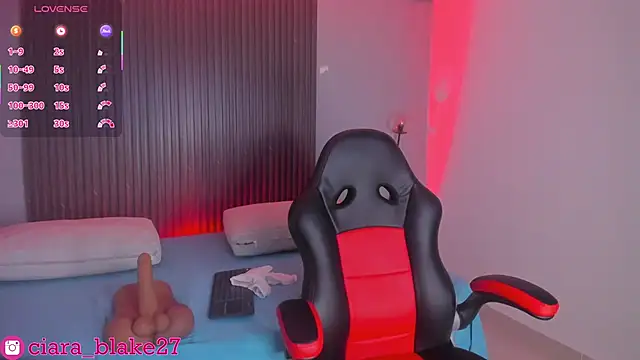 ciara blake online show from 11-08-25, 07:50