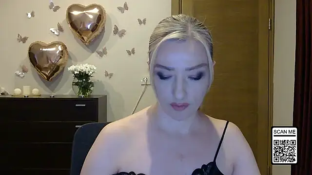 Snapshot of Wild_Silk_Desire chatting on 04-30-26, 04:58 Wild Silk Desire online show from 04-30-26, 04:58