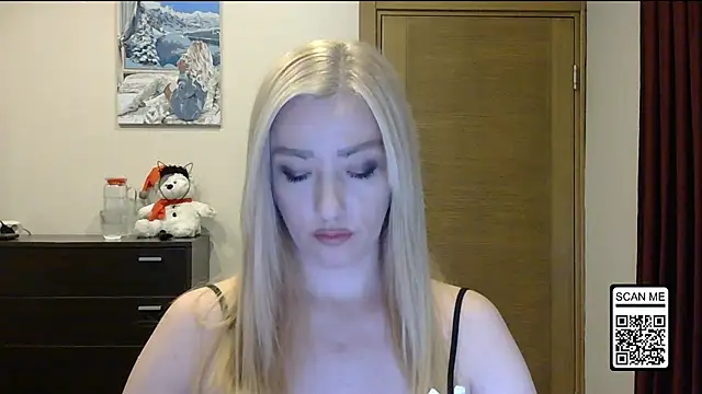 Wild Silk Desire online show from 11-27-25, 02:06