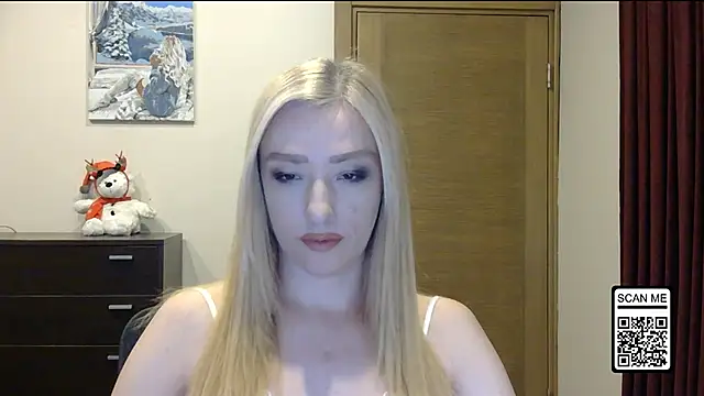 Wild Silk Desire online show from 12-16-25, 02:10