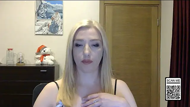 Wild Silk Desire online show from 01-13-26, 01:37