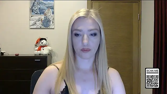 Wild Silk Desire online show from 11-29-25, 02:39