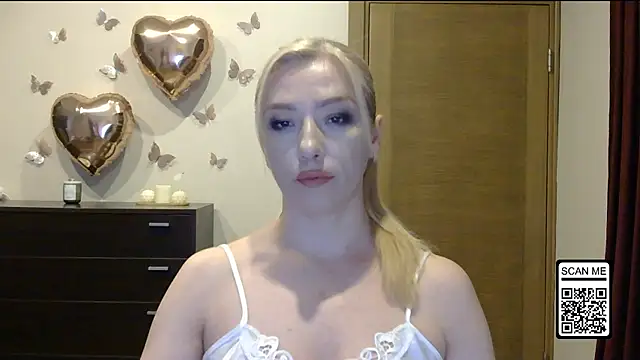 Snapshot of Wild_Silk_Desire chatting on 05-31-26, 06:09 Wild Silk Desire online show from 05-31-26, 06:09