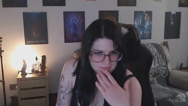 Snapshot of GothSuccubusBabe chatting on 09-27-25, 11:55 GothSuccubusBabe online show from 09-27-25, 11:55