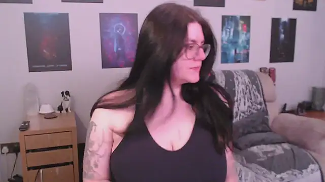 GothSuccubusBabe online show from 01-19-26, 03:21