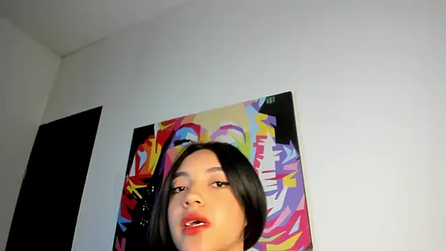 Victoriaa2 Doll online show from 01-06-26, 12:31