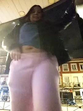 hotCOUPLEPETRA online show from 12-18-25, 02:16