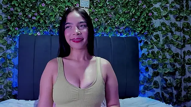 evelin 33 online show from 09-19-25, 07:07