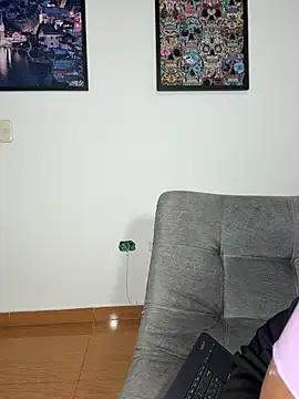 Snapshot of bluum chatting on 07-25-26, 01:46 bluum online show from 07-25-26, 01:46