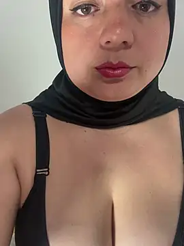 bluum online show from 02-18-26, 04:32