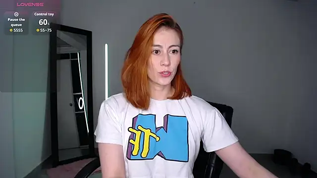 Snapshot of ANASTASIA_DOLL8 chatting on 11-25-25, 12:33 ANASTASIA DOLL8 online show from 11-25-25, 12:33