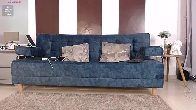 Snapshot of samuelcoopeer chatting on 10-25-25, 02:28 samuelcoopeer online show from 10-25-25, 02:28