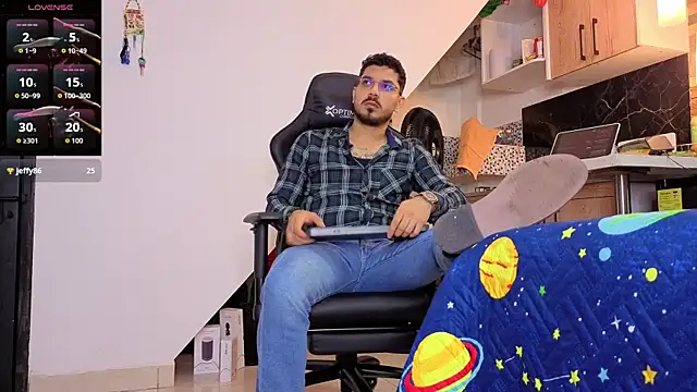 Snapshot of samuelcoopeer chatting on 02-19-26, 07:33 samuelcoopeer online show from 02-19-26, 07:33