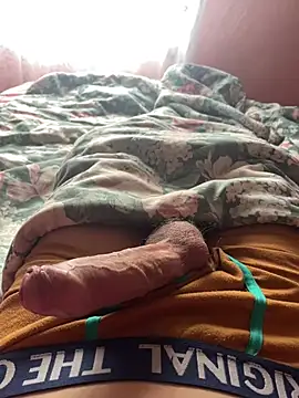 UncoolCaesium online show from 04-16-26, 07:31