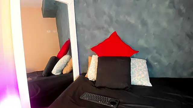 GingerMoon  online show from 11-07-25, 07:07