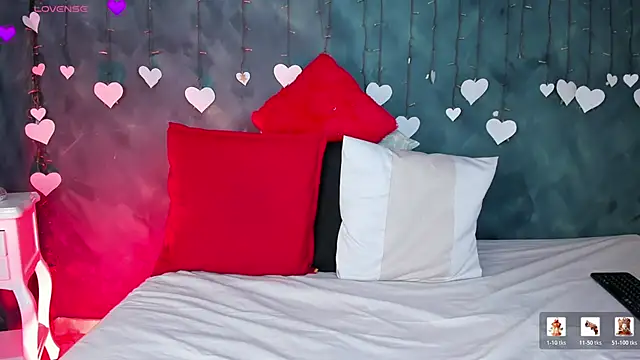 GingerMoon  online show from 02-27-26, 07:24