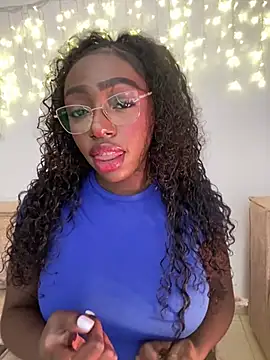 alissradiante1 online show from 01-15-26, 02:59