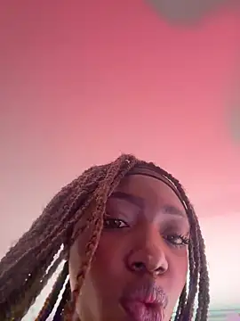 Snapshot of alissradiante1 chatting on 02-25-26, 02:12 alissradiante1 online show from 02-25-26, 02:12