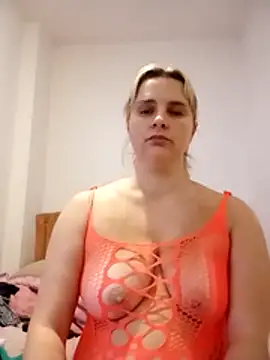 JessicaItalia online show from 11-15-25, 10:08