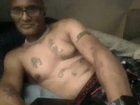 badboy2u2025 online show from 06-15-26, 03:29