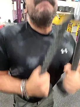 CloudyMuscleBeefy online show from 02-10-26, 07:40