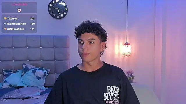 Santy Stump online show from 09-15-25, 10:21