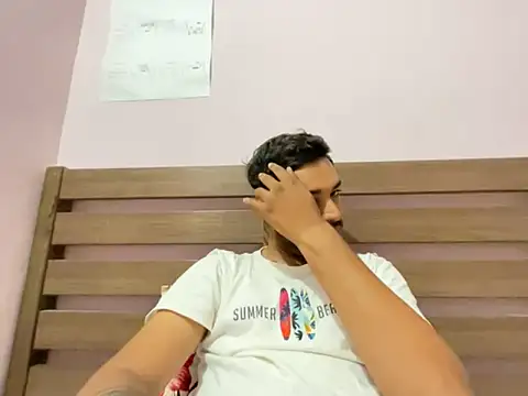 midnight 24 online show from 11-10-25, 02:05