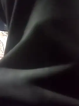 ConfidedAward online show from 11-04-25, 04:38