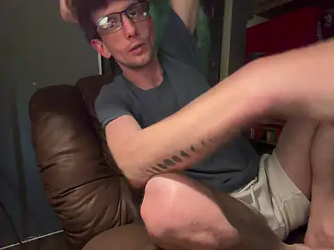 MuchCarpal online show from 07-18-26, 11:24