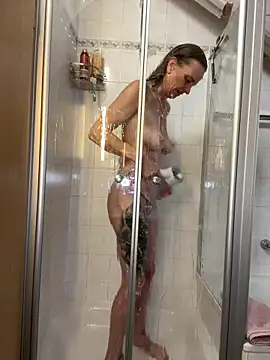 LucyLingerie78 online show from 02-06-26, 09:16